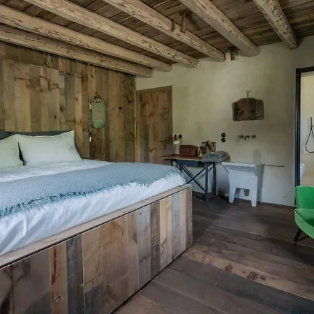 Casale Caldesora Agriboutique The Charme